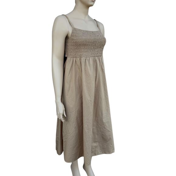 Old Navy XL Tan Smocked Cutout Back Midi Dress NWT - Picture 3 of 8